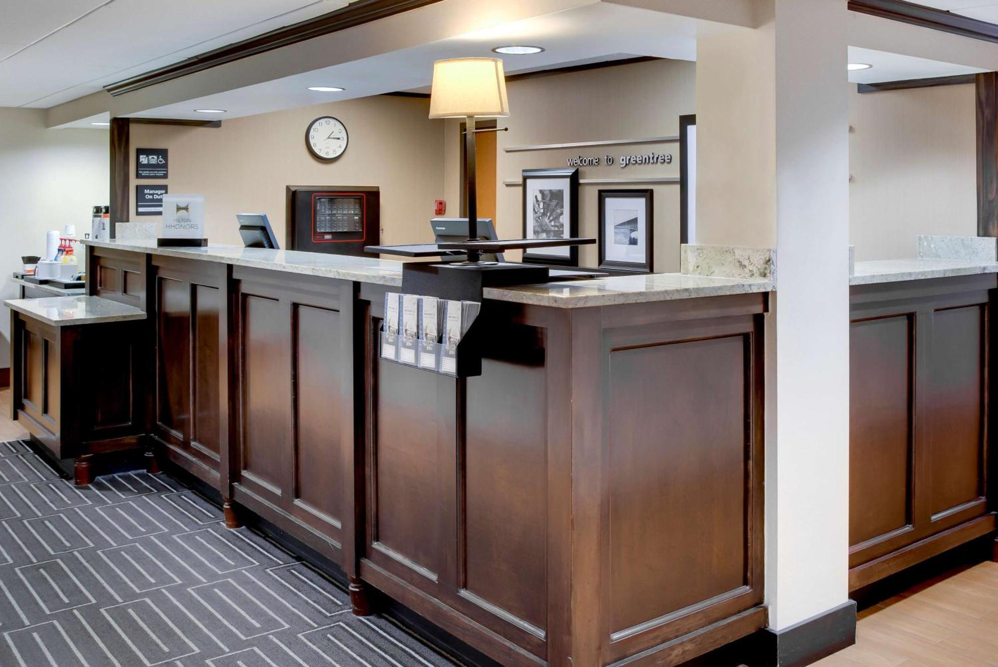 Hampton Inn Pittsburgh Greentree Buitenkant foto