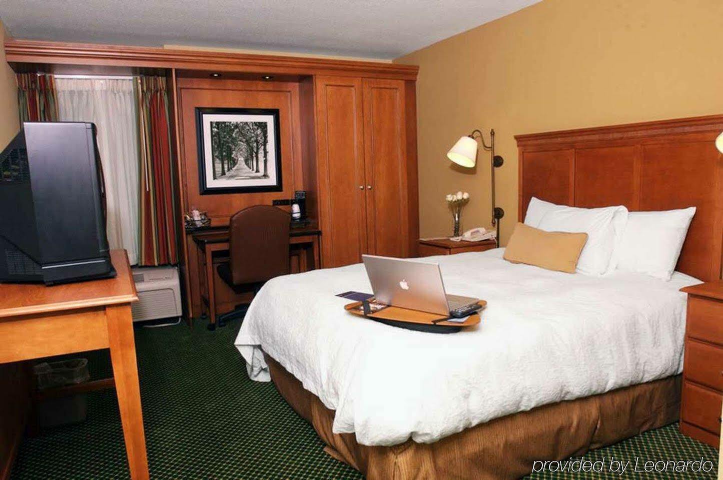 Hampton Inn Pittsburgh Greentree Buitenkant foto